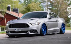 Ford Mustang GT on Vossen Wheels (VPS-306) 2019 года